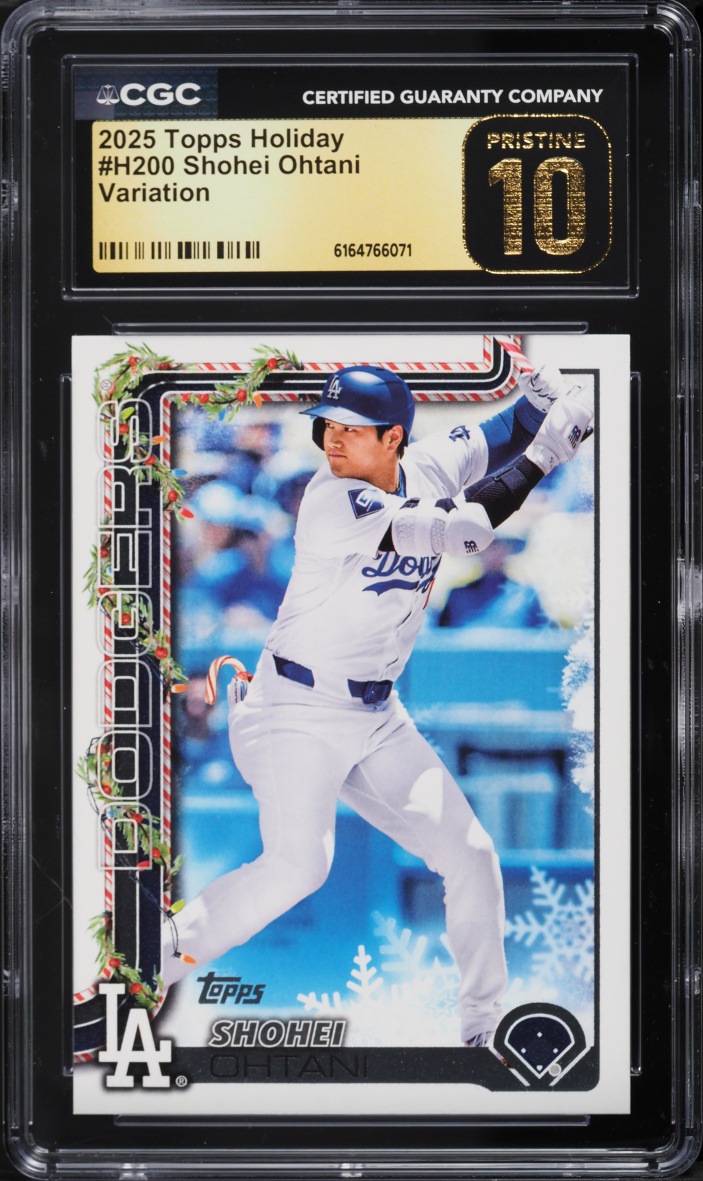 2025 Topps Holiday Variation Shohei Ohtani #H200 CGC 10 PRISTINE
