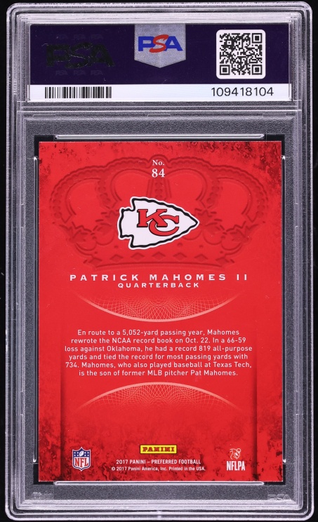 2017 Crown Royale Patrick Mahomes II ROOKIE AUTO DNA 10 #84 PSA 8.5 NM-MT+