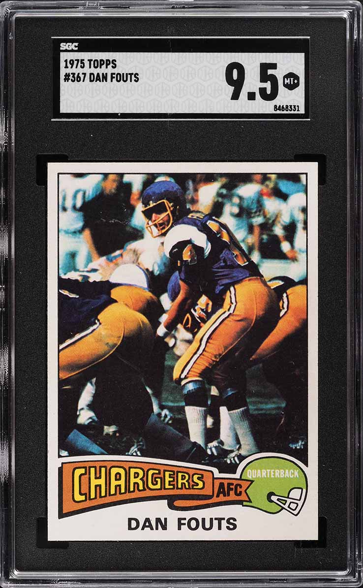 1975 Topps Football Dan Fouts ROOKIE #367 SGC 9.5 MINT+