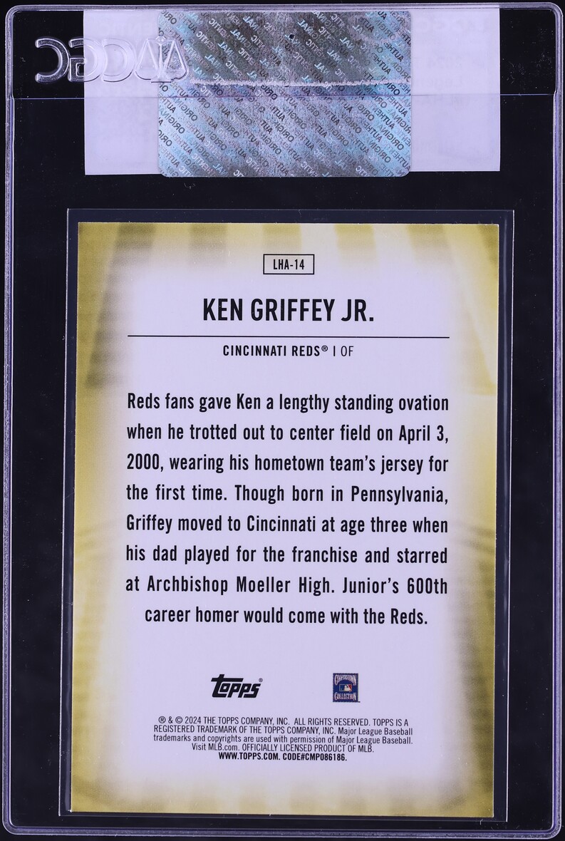 2024 Topps Update Legendary Home Field Advantage Ken Griffey Jr. #LHA-14 CGC AUTH