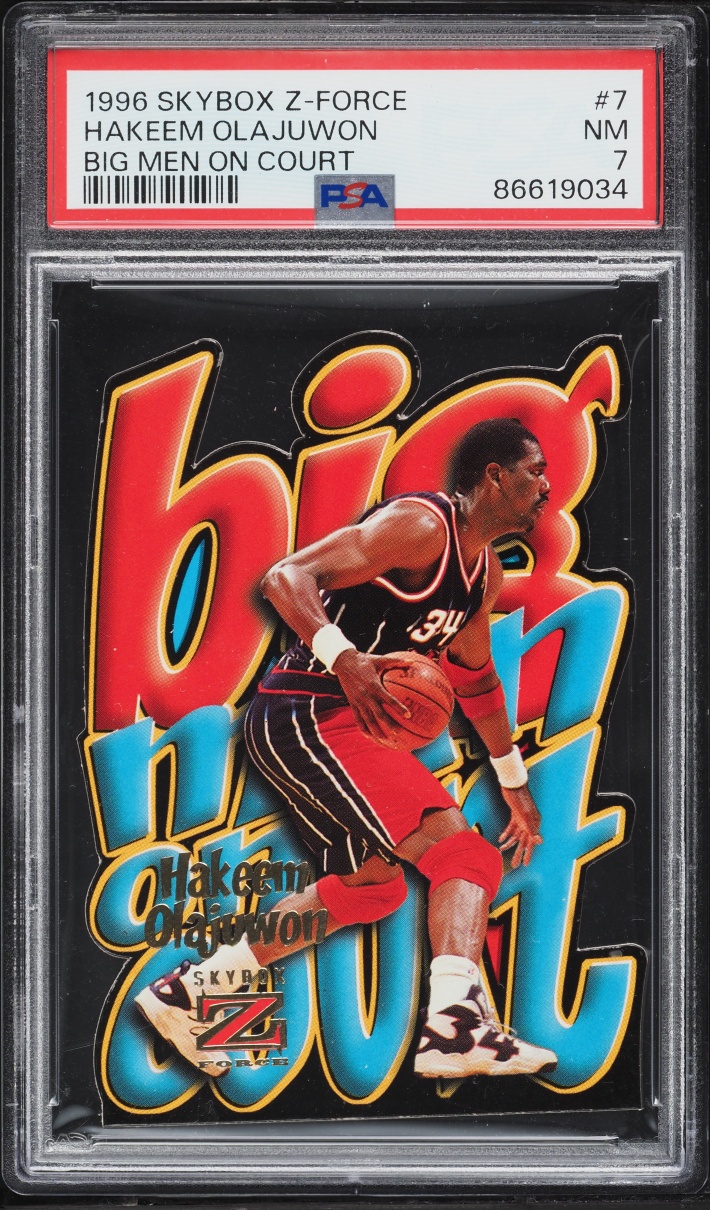 1996 Skybox Z-Force Big Men On Court Die-Cut Hakeem Olajuwon #7 PSA 7 NRMT - Photo 1