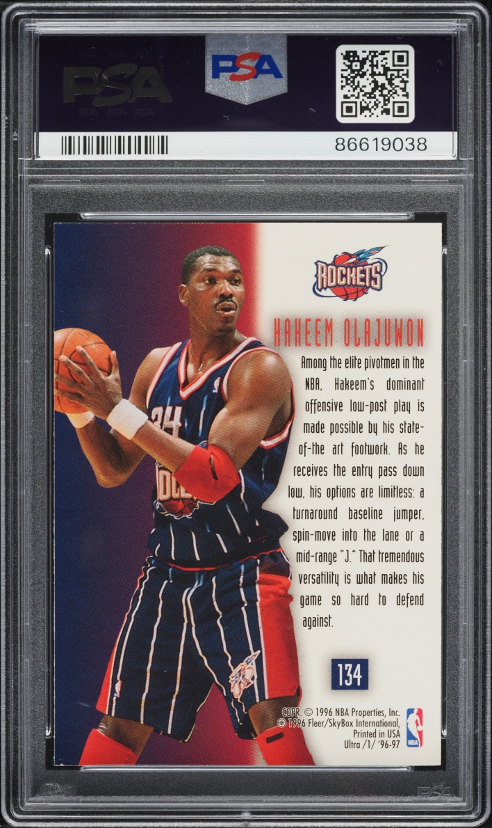 1996 Ultra Platinum Medallion Hakeem Olajuwon #134 PSA 8 NM-MT - Photo 2
