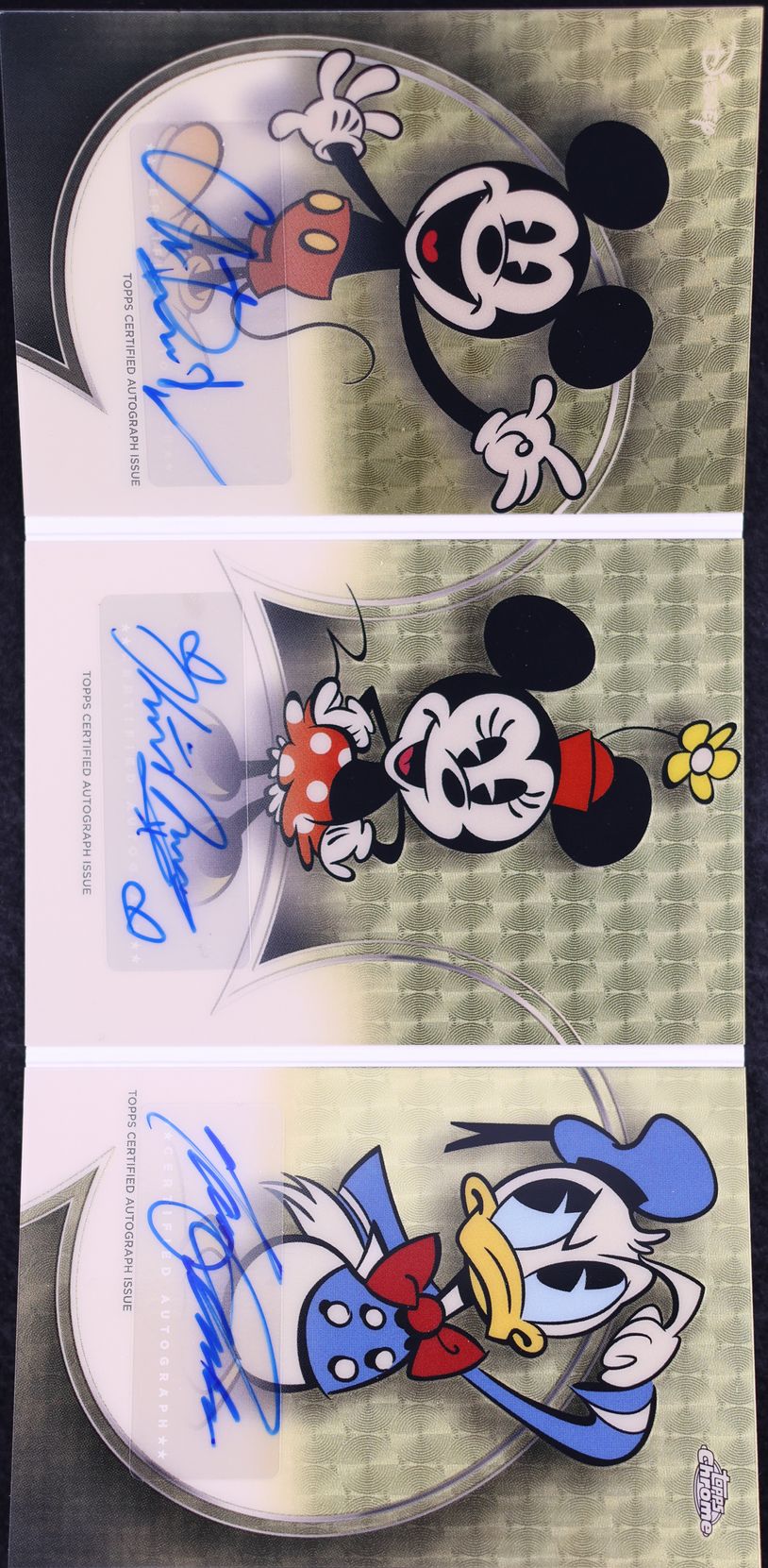 2026 Topps Disney Neon Booklet Superfractor Mickey Minnie Mouse Donald Duck AUTO 1/1 CGC AUTH