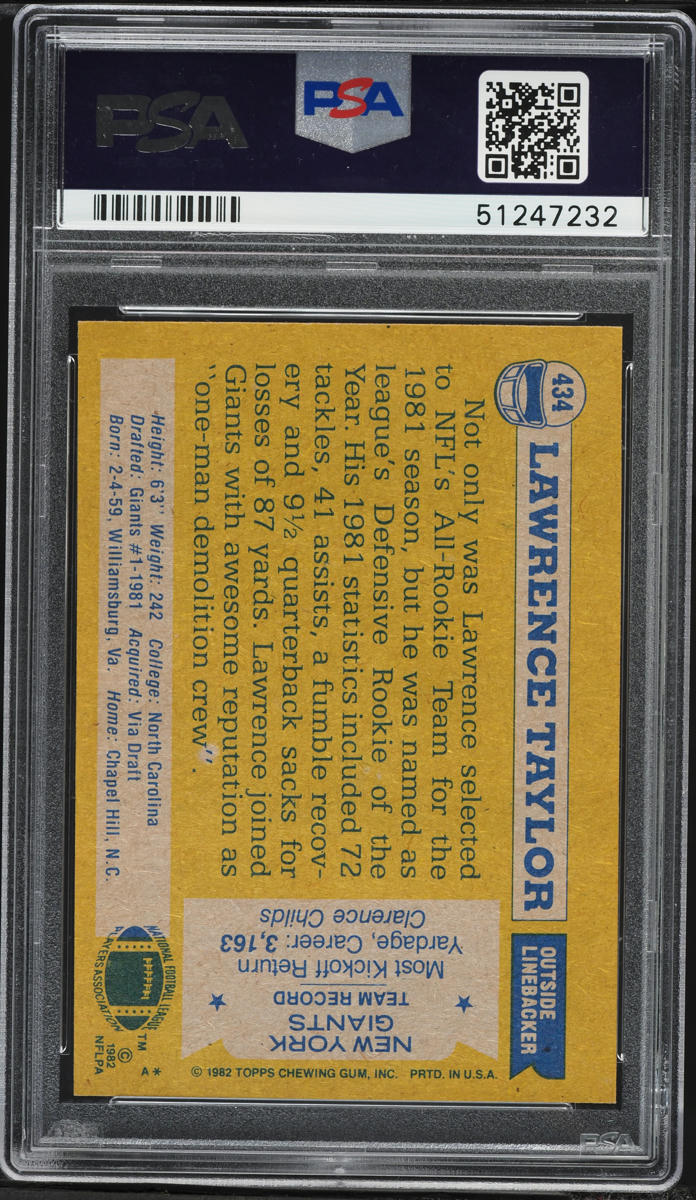 1982 Topps Football Lawrence Taylor ROOKIE, ALL-PRO, AUTO DNA 10 #434 PSA 9 MINT