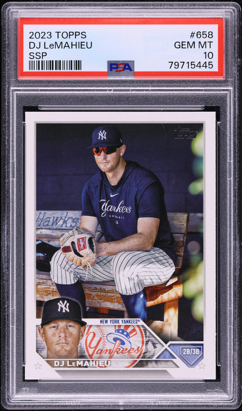 2023 Topps D.J. LeMahieu SSP #658 PSA 10 GEM MINT