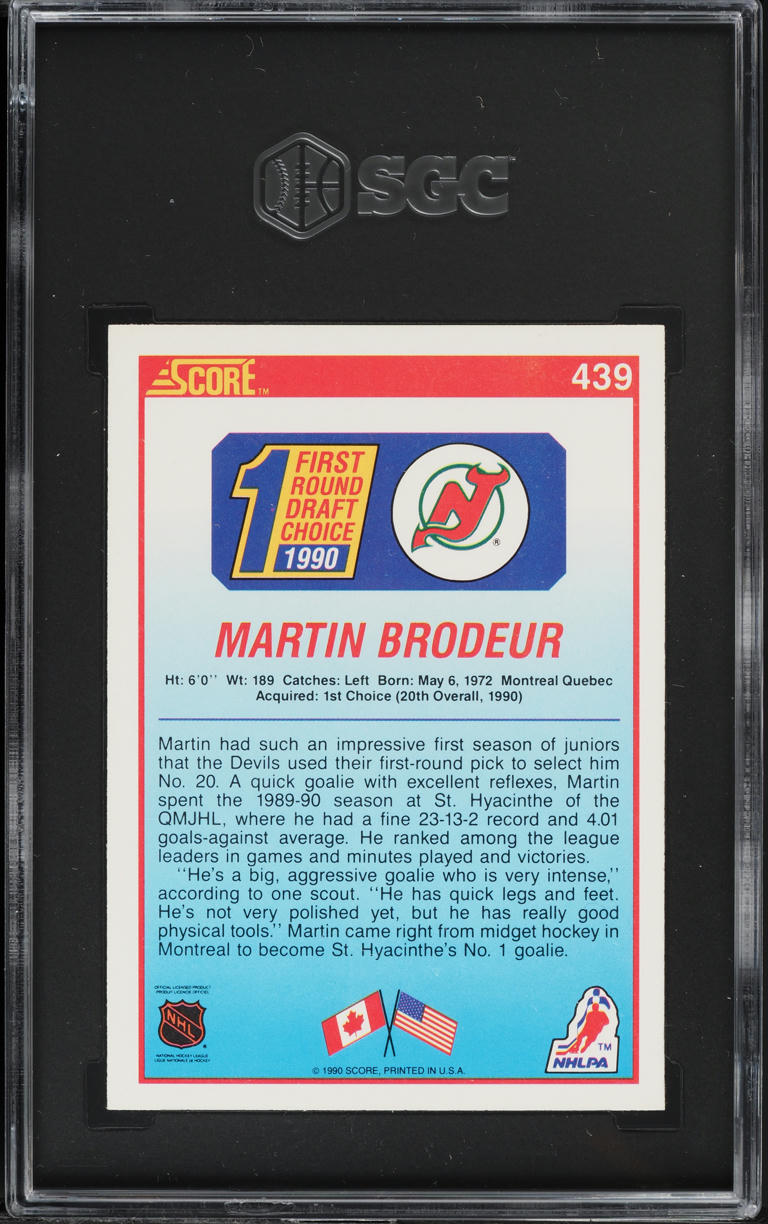 1990 Score Hockey Martin Brodeur ROOKIE #439 SGC 8 NM-MT