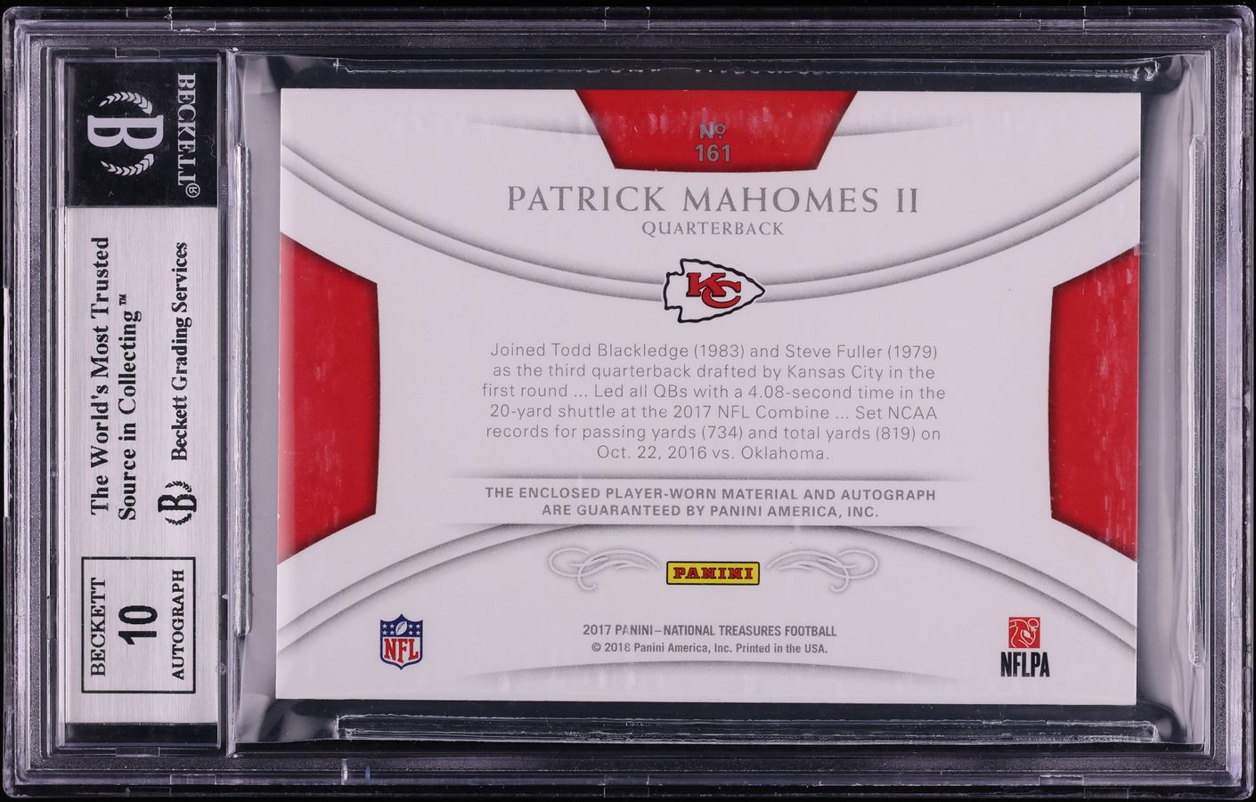 2017 National Treasures Green Patrick Mahomes ROOKIE PATCH AUTO /15 #161 BGS 9