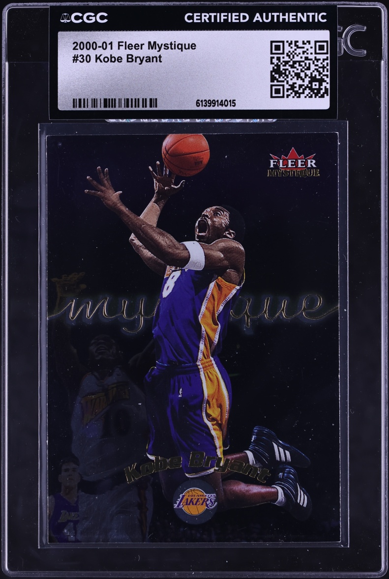 2000 Fleer Mystique Kobe Bryant #30 CGC AUTH
