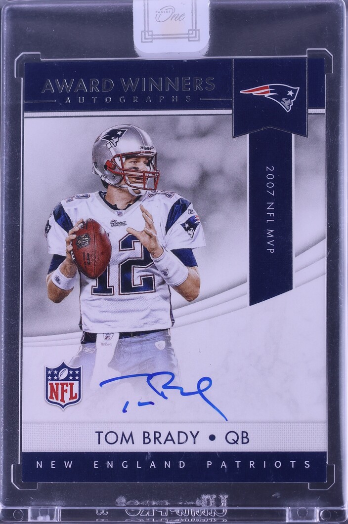 2018 Panini Elements '17 Award Winners Tom Brady AUTO #AWA-TY CGC AUTH - Photo 1