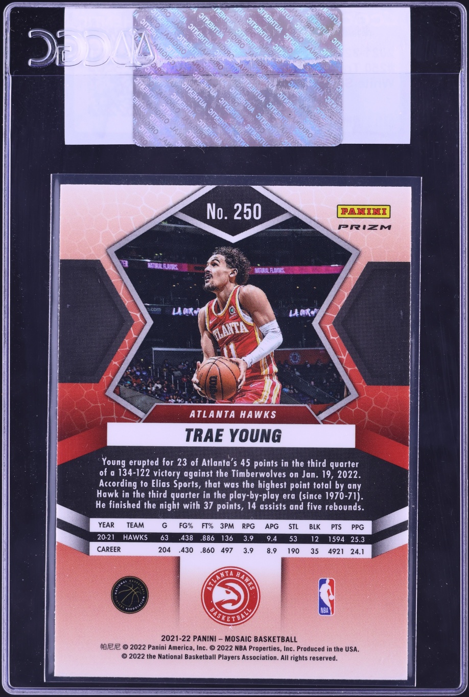 2021 Panini Mosaic White Sparkle Trae Young #250 CGC AUTH