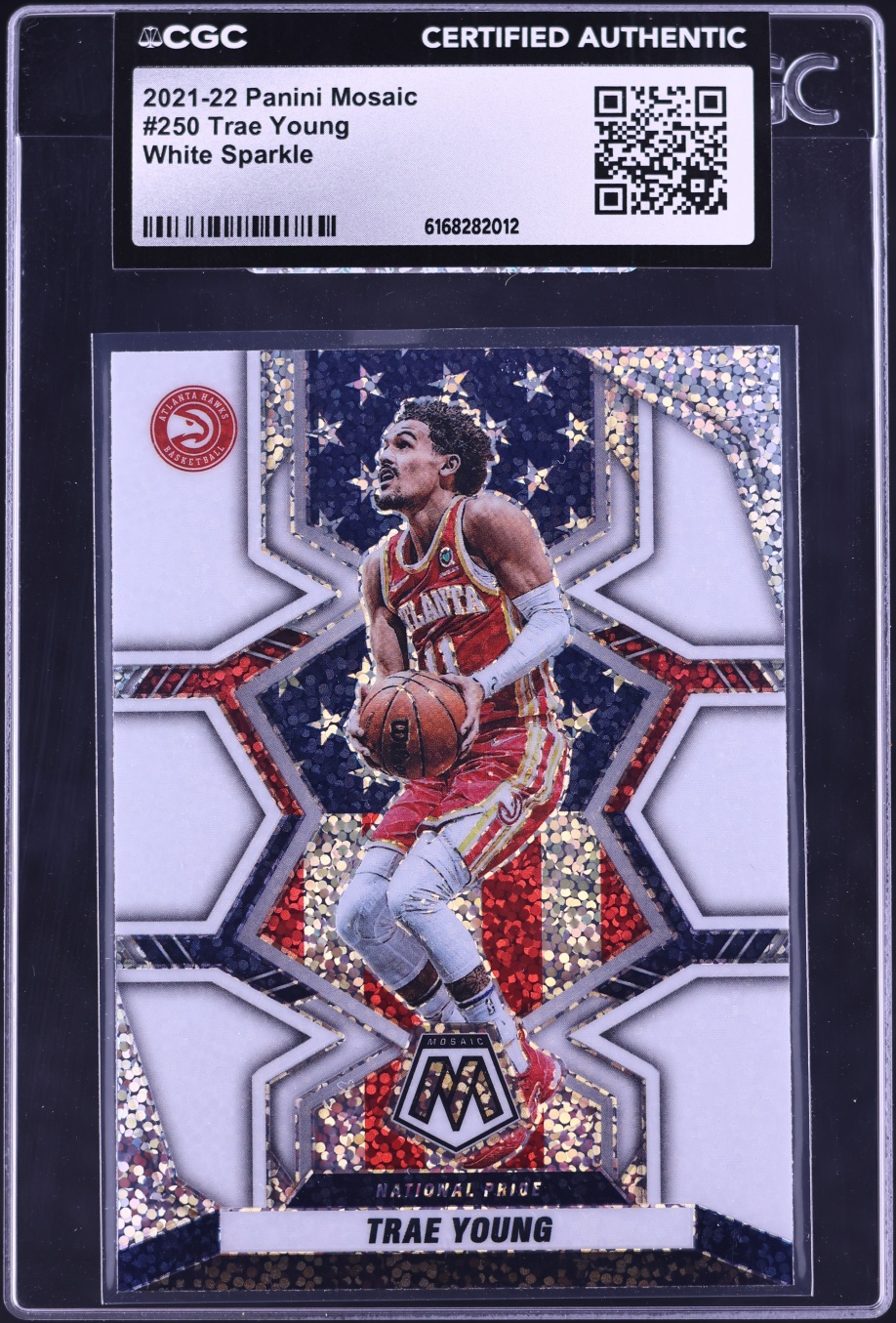 2021 Panini Mosaic White Sparkle Trae Young #250 CGC AUTH
