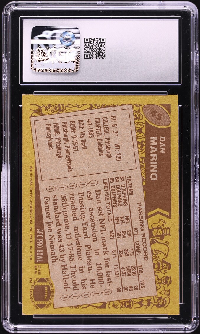 1986 Topps Football Dan Marino ALL PRO #45 CGC 7 NRMT