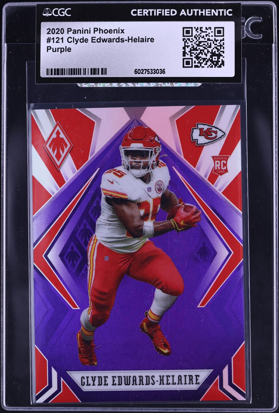 2020 Panini Phoenix Purple Clyde Edwards-Helaire ROOKIE /149 #121 CGC AUTH