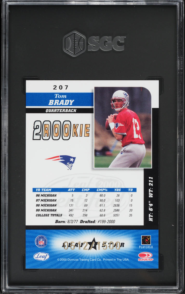 2000 Leaf Certified Tom Brady ROOKIE /1500 #207 SGC 8.5 NM-MT+