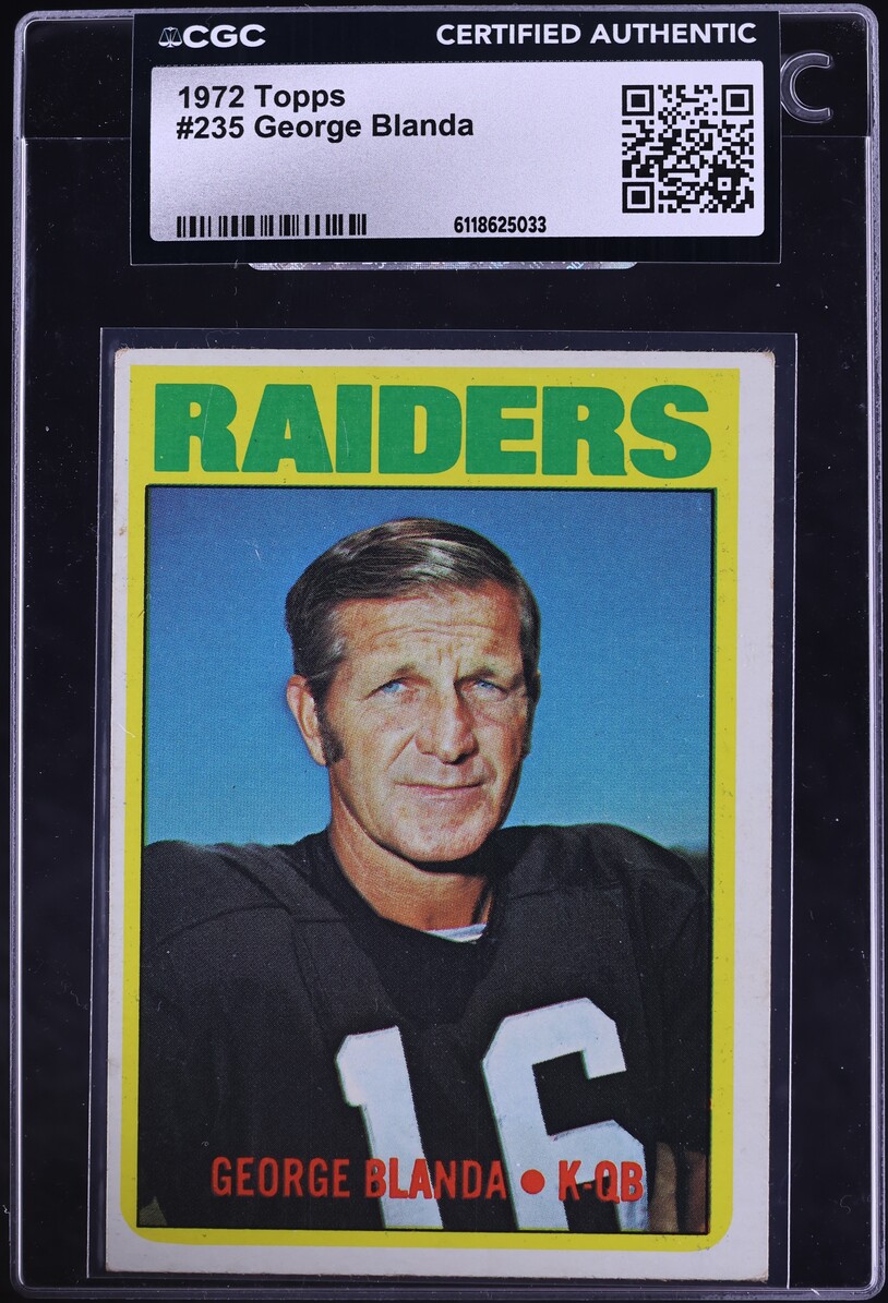 1972 Topps Football George Blanda #235 CGC AUTH