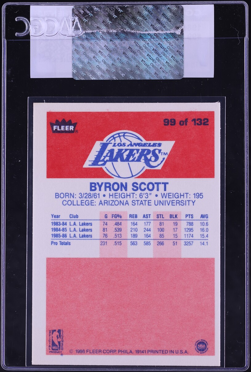 1986 Fleer Basketball Byron Scott ROOKIE #99 CGC AUTH