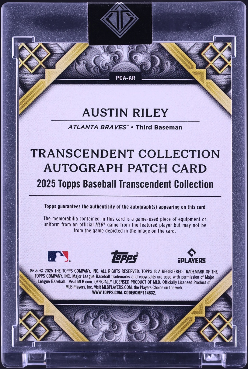 2025 Topps Transcendent Collection Austin Riley PATCH AUTO /25 #PCA-AR