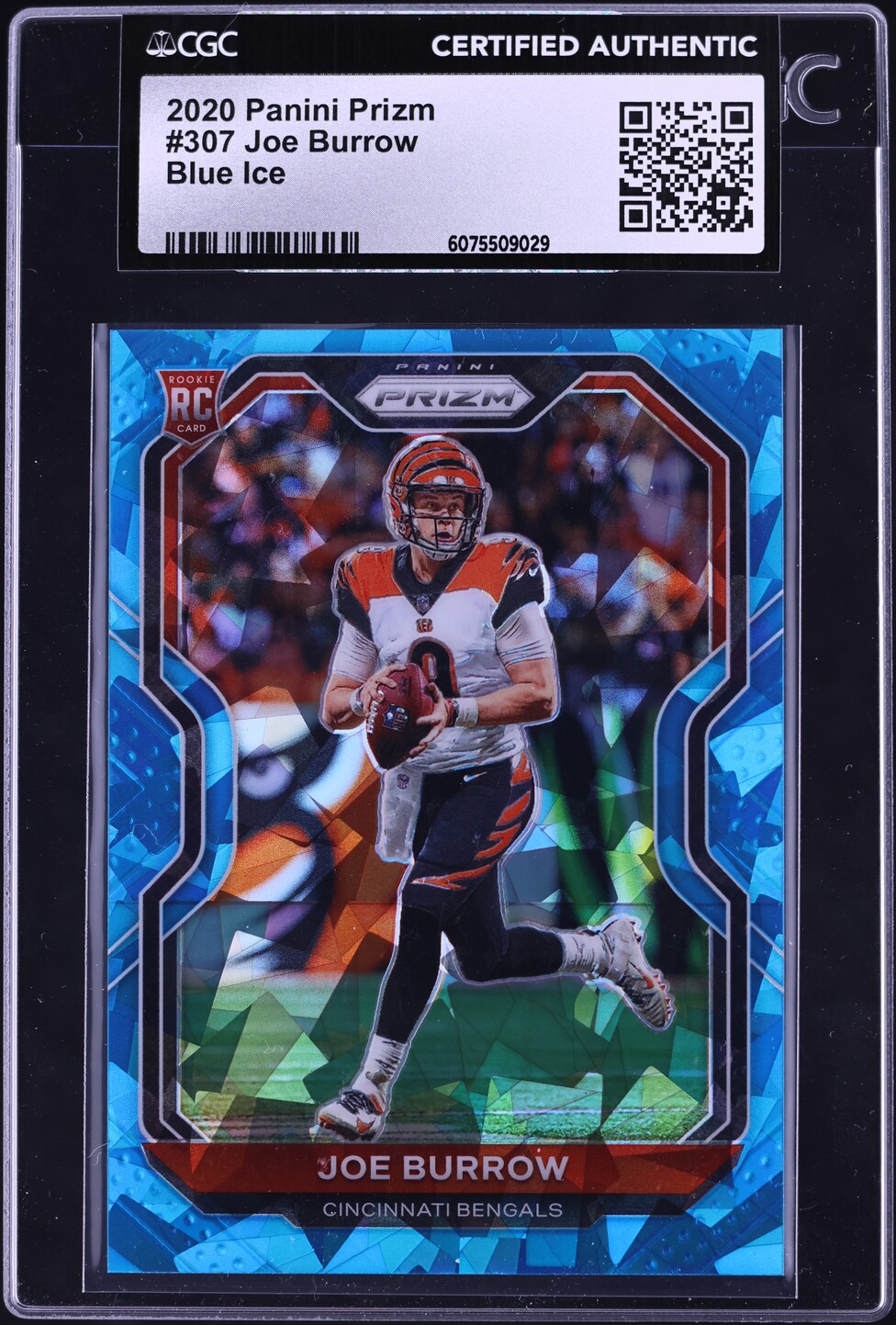 2020 Panini Prizm Blue Ice Joe Burrow ROOKIE /99 #307 CGC AUTH