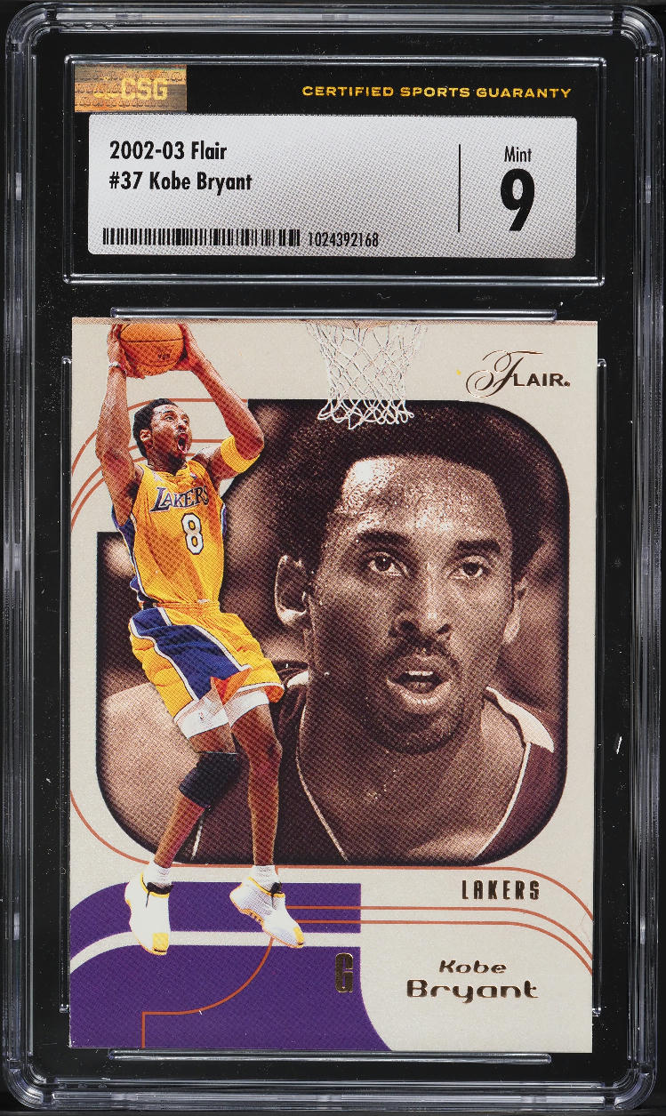 2002 Flair Basketball Kobe Bryant #37 CSG 9 MINT