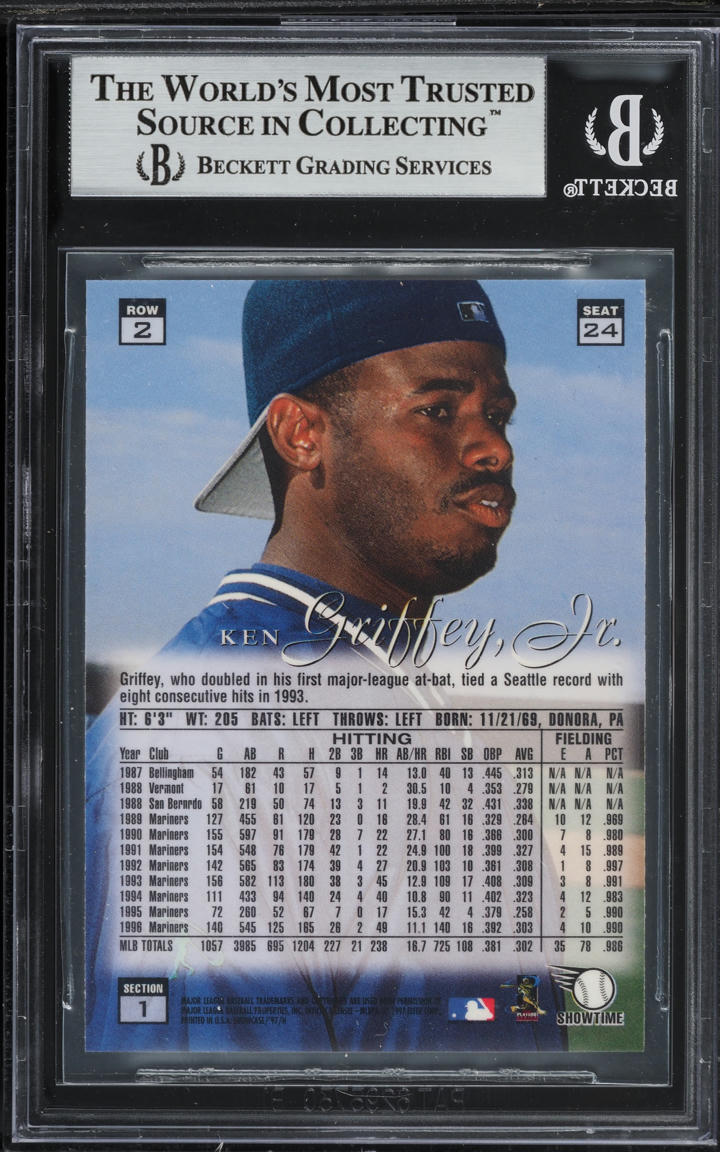 1997 Flair Showcase Row 2 Ken Griffey Jr. #24 BGS 9 MINT