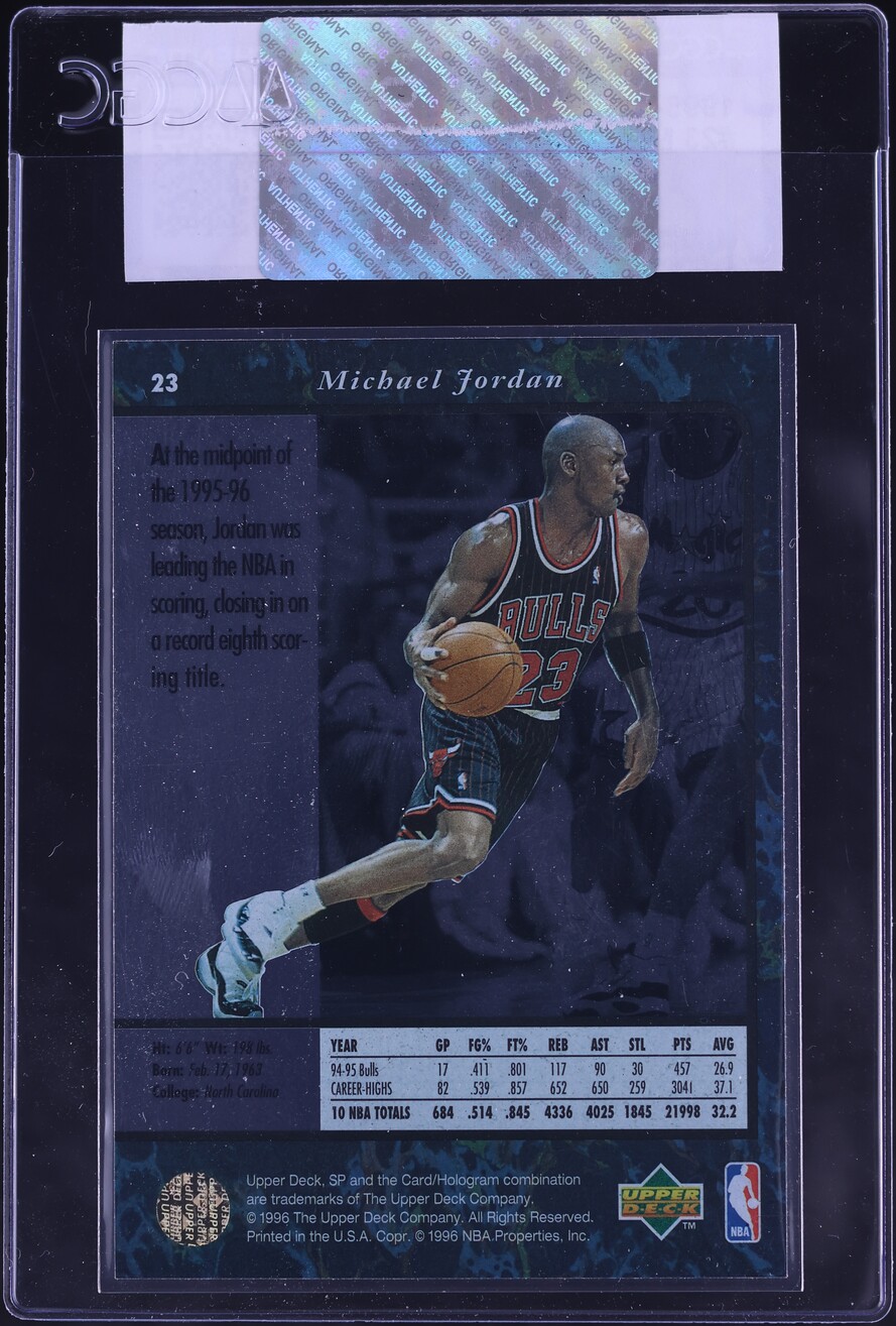 1995 SP Basketball Michael Jordan #23 CGC AUTH