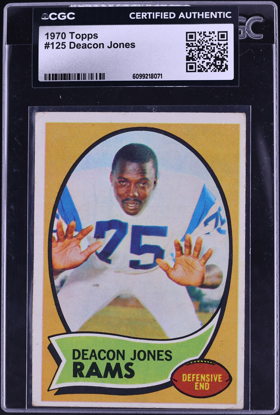 1970 Topps Football Deacon Jones #125 CGC AUTH