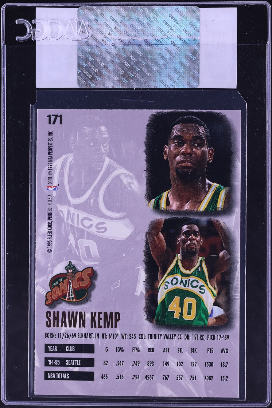 1995 Ultra Gold Medallion Shawn Kemp #171 CGC AUTH