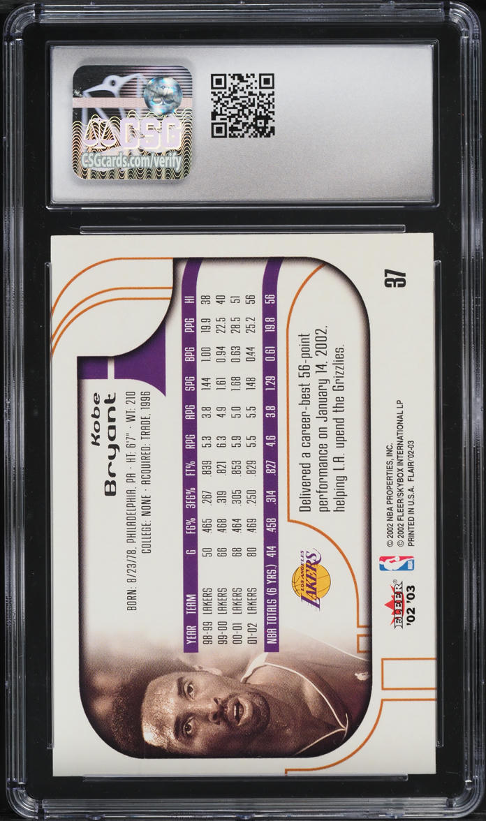 2002 Flair Basketball Kobe Bryant #37 CSG 9 MINT
