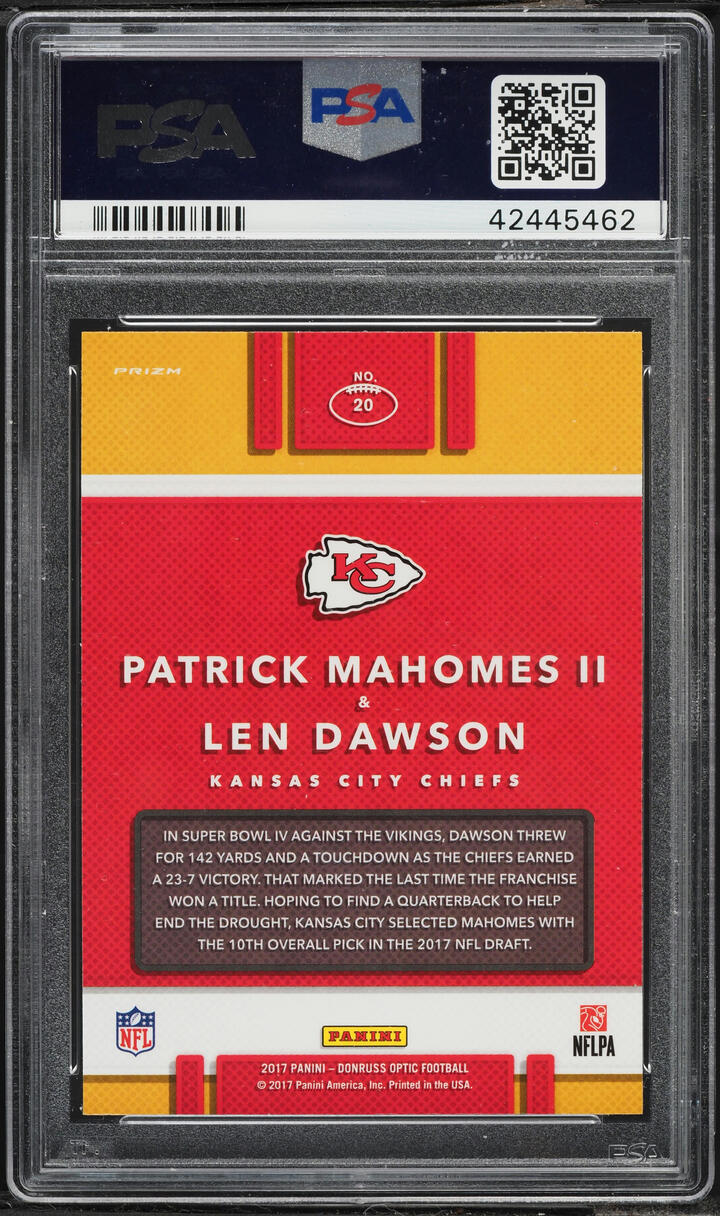 2017 Donruss Optic Illusions Len Dawson Patrick Mahomes II ROOKIE #20 PSA 9 MINT