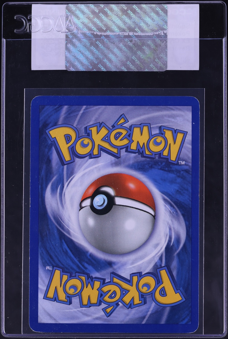 2006 Pokemon EX Crystal Guardians Reverse Holo Squirtle #64 CGC AUTH