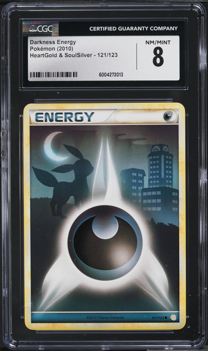 2010 Pokemon HeartGold & SoulSilver Darkness Energy #121 CGC 8 NM-MT