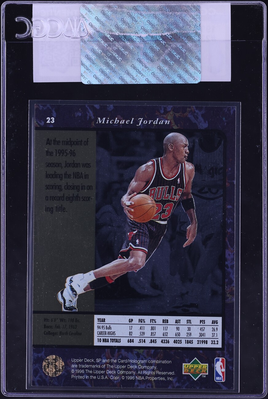 1995 SP Basketball Michael Jordan #23 CGC AUTH
