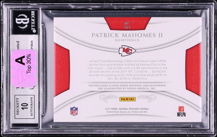 2017 National Treasures Holo Silver Patrick Mahomes II ROOKIE PATCH AUTO /25 #161 BGS 9 MINT