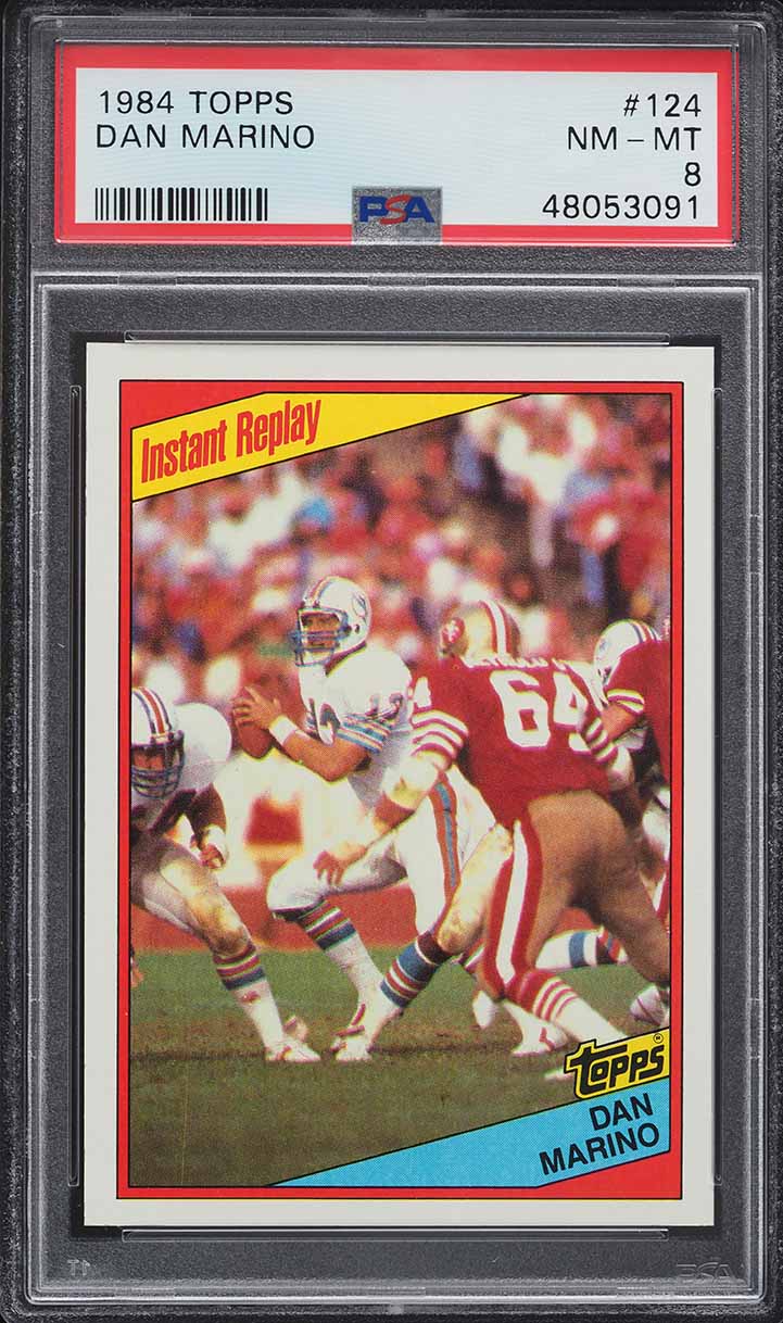 1984 Topps Football Dan Marino ROOKIE, IN ACTION #124 PSA 8 NM-MT