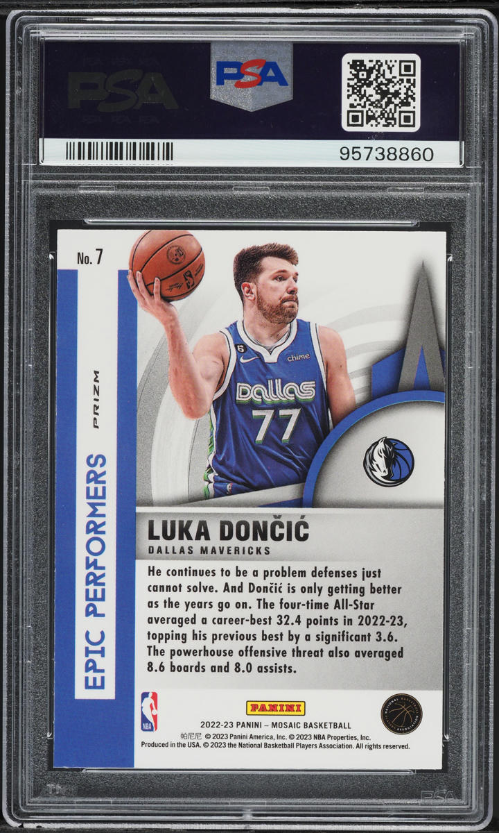 2022 Panini Mosaic Epic Performers Green Luka Doncic #7 PSA