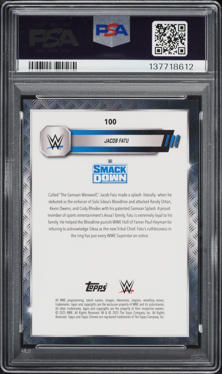 2025 Topps Chrome WWE Sapphire Gold Jacob Fatu /50 #100 PSA 8 NM-MT - Photo 2