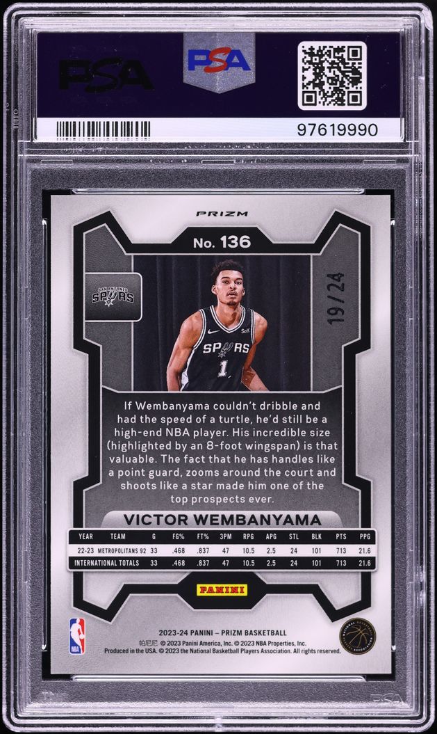 2023 Panini Prizm Gold Sparkle Victor Wembanyama ROOKIE /24 #136 PSA 10 GEM MINT