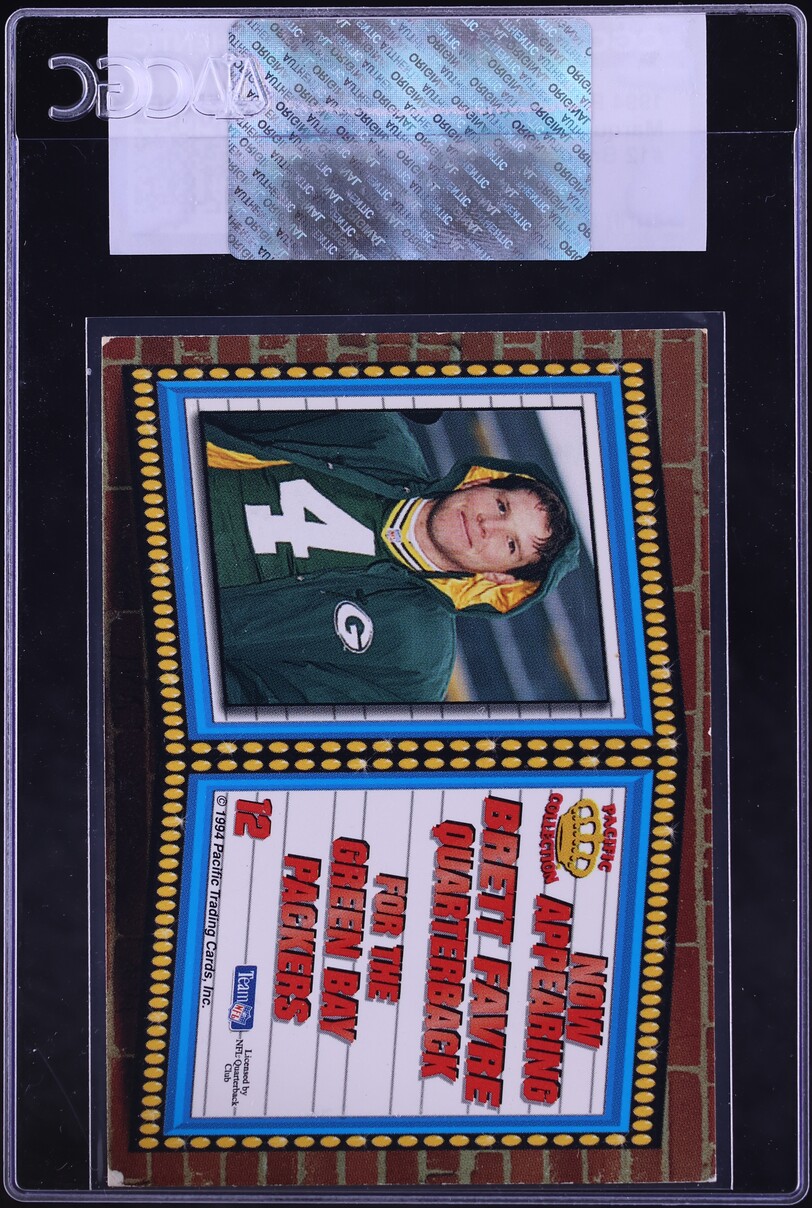 1994 Pacific Crown Collection Marquee Prisms Brett Favre #12 CGC AUTH