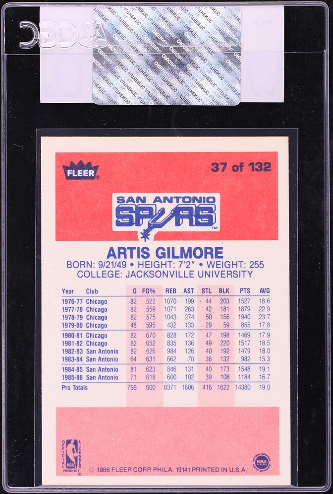 1986 Fleer Basketball Artis Gilmore #37 CGC AUTH