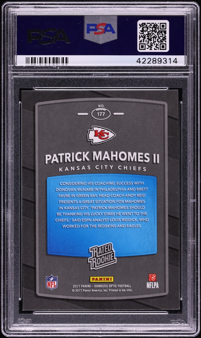 2017 Donruss Optic Patrick Mahomes II ROOKIE #177 PSA 10 GEM MINT