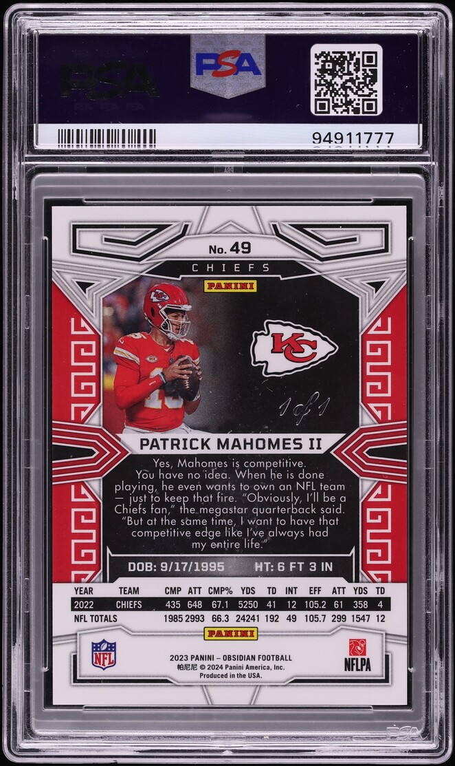 2023 Panini Obsidian Electric Etch Blue Finite Patrick Mahomes II 1/1 #49 PSA 8 NM-MT - Photo 2