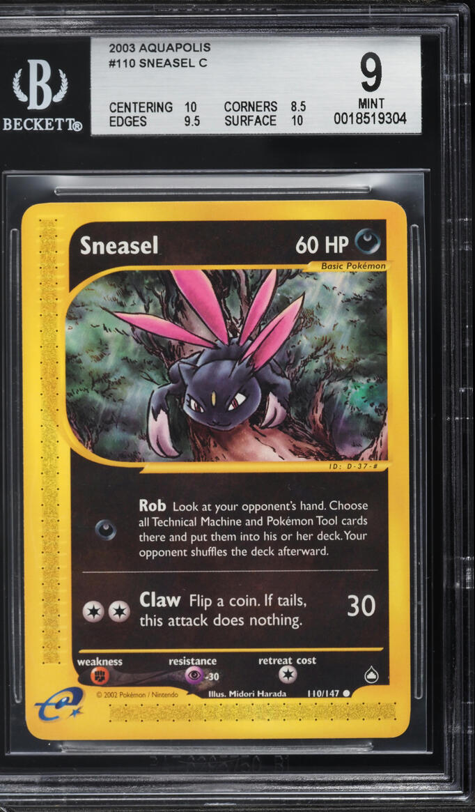2003 Pokemon Aquapolis Sneasel #110 BGS 9 MINT