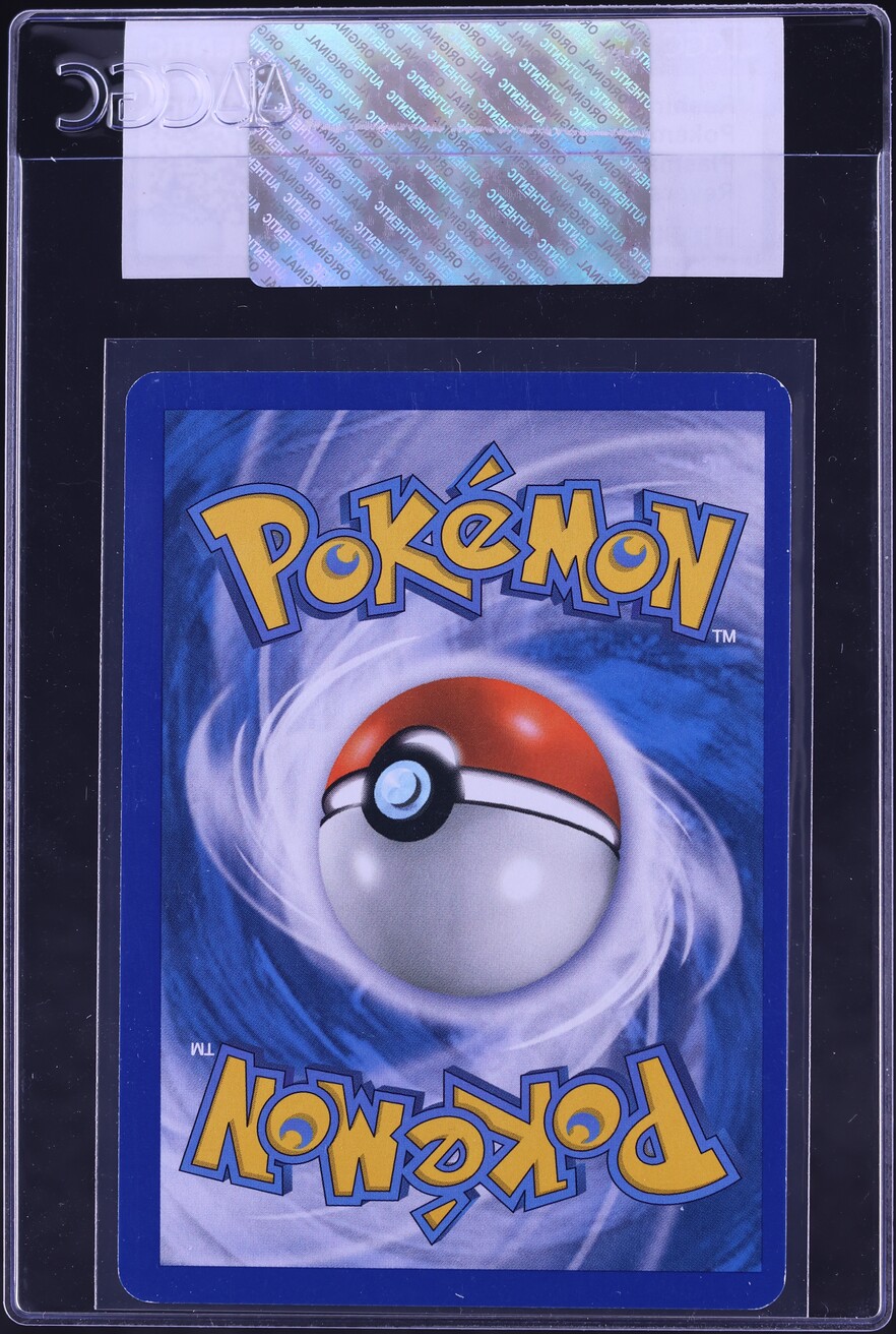 2013 Pokemon Black & White Plasma Freeze Reverse Holo Reshiram #17 CGC AUTH