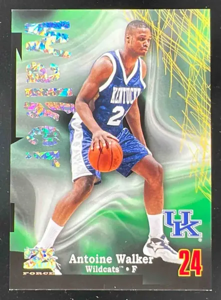 Kemba Walker rc 初年度 silver prizm psa10 Kemba Walker rc 初年度 silver prizm psa10 - メルカリ