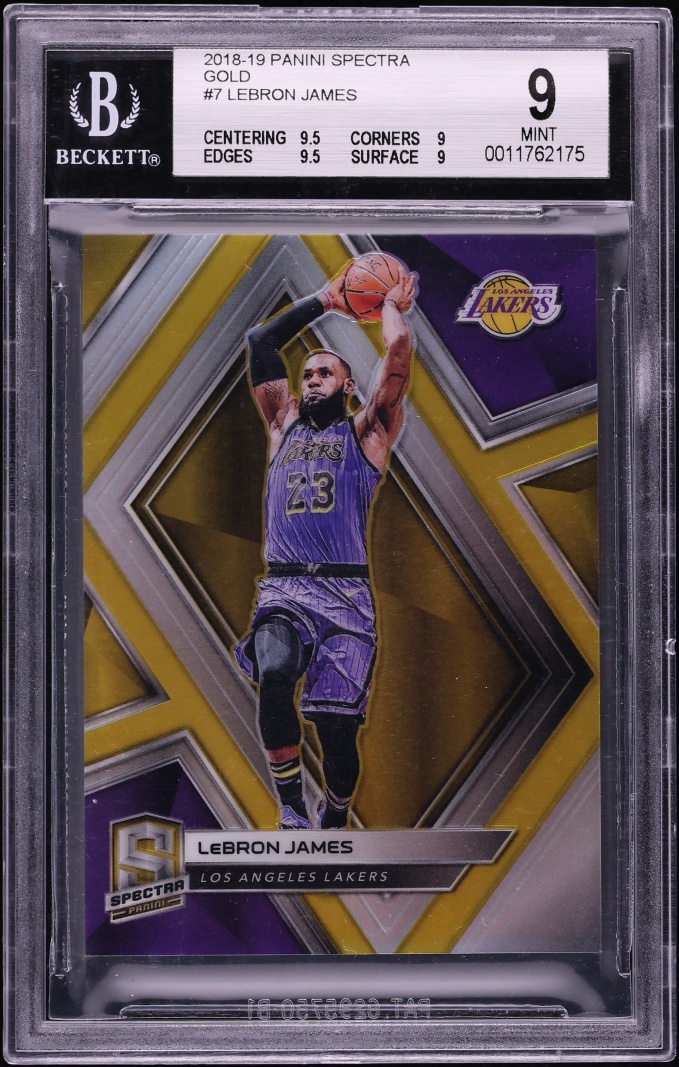 2018 Panini Spectra Gold Prizm LeBron James /10 #7 BGS 9 MINT