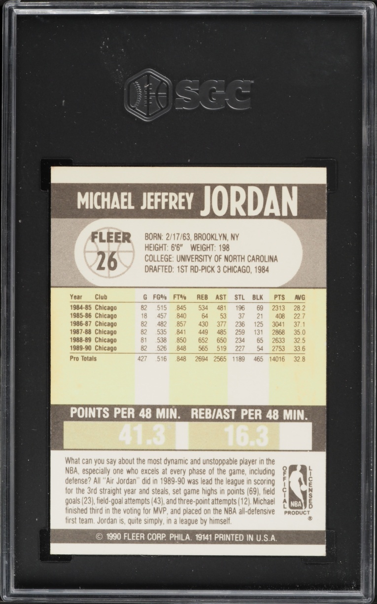1990 Fleer Basketball Michael Jordan #26 SGC 8.5 NM-MT+