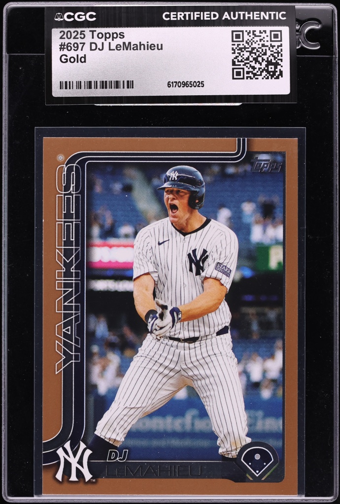 2025 Topps Gold DJ LeMahieu /2025 #697 CGC AUTH