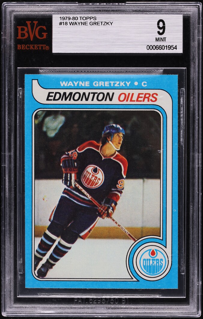 1979 Topps Hockey Wayne Gretzky ROOKIE #18 BVG 9 MINT