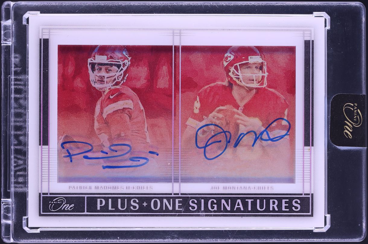 2021 Panini One Plus One Signatures Platinum Patrick Mahomes II Joe Montana AUTO 2/2 #154