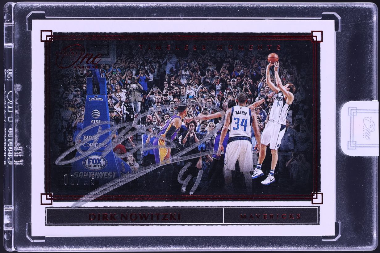 2019 Panini One And One Timeless Moments Red Dirk Nowitzki AUTO /25 #TM-DNW